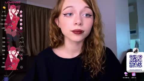 Nicole online show from December 1, 6:43 pm