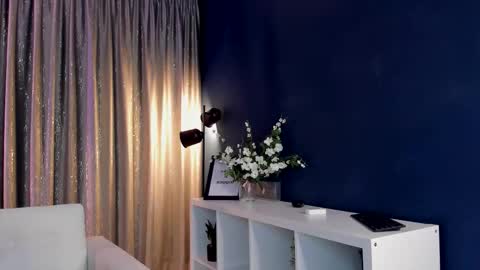 dormroomtease online show from September 18, 2:54 am