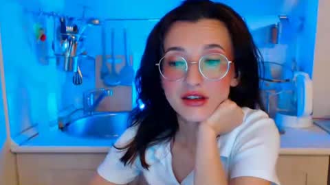 Your Dorotty online show from October 5, 12:15 am