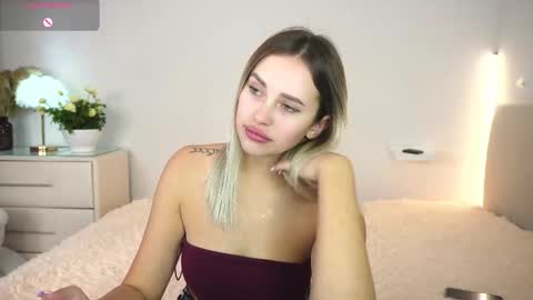 Amy online show from October 16, 4:26 am