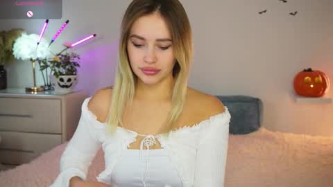 Amy online show from October 28, 11:16 am