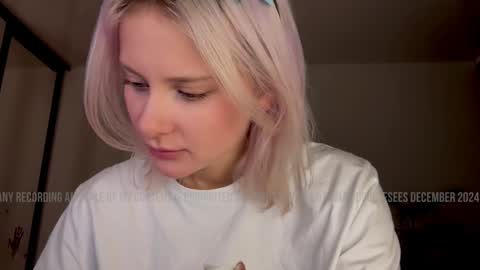 Lana  Eva  dont forget to give us a thumb up online show from December 13, 3:05 am