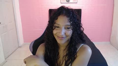 dulce1609 online show from December 17, 9:30 pm