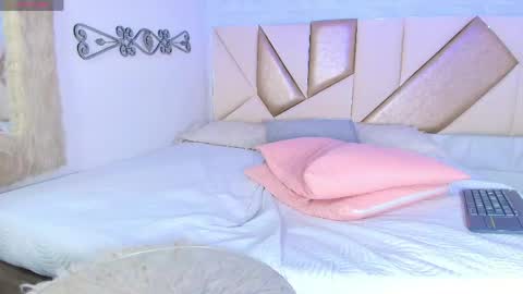 DULCE  online show from June 3, 2:33 pm