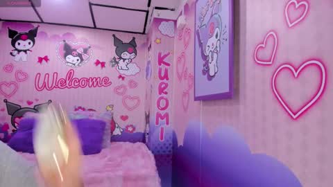 Dulce  online show from March 26, 12:07 pm