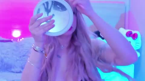 dulce_speed online show from April 19, 1:05 am