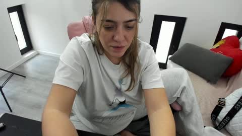 dayana online show from March 29, 8:46 am