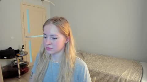 fansly - yourbestbaby online show from April 10, 6:30 am