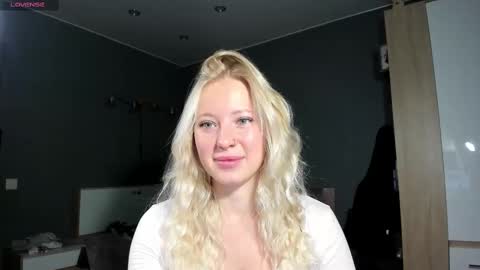 fansly - yourbestbaby online show from March 10, 4:07 am