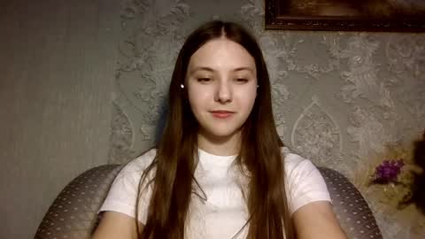 Yuni online show from March 26, 3:14 pm