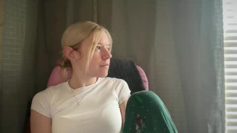 americnbarbie online show from January 11, 4:23 pm