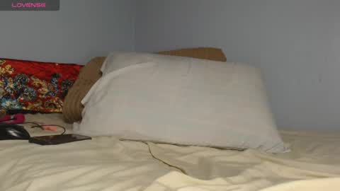 EBONY PETITE online show from March 26, 7:54 am