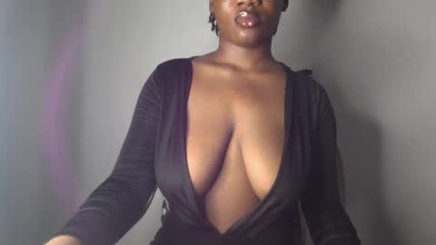 delilah online show from December 6, 4:36 am