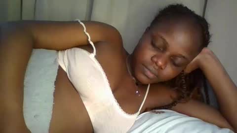 tasha online show from December 3, 10:45 pm