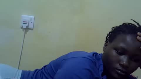 ebony_vanillah online show from February 12, 6:42 pm