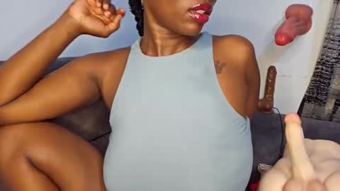 Ebony Melanie online show from January 8, 10:25 pm