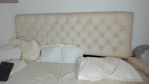 Queen Ebony online show from February 17, 7:46 pm