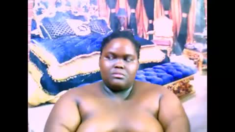 ebonyhotbuns4u2luv online show from March 11, 7:03 pm