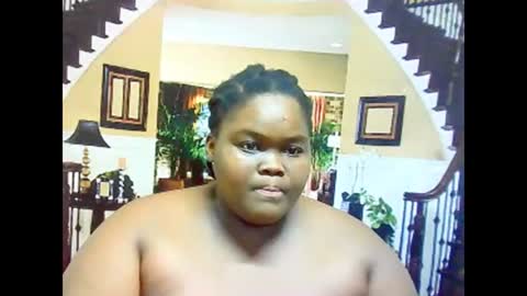 ebonyhotbuns4u2luv online show from March 9, 5:44 am