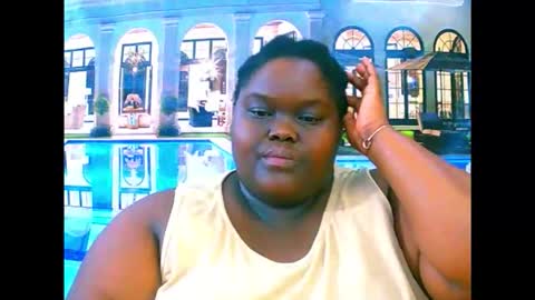 ebonyhotbuns4u2luv online show from February 27, 6:57 am