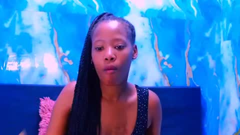 ebonypretty69 online show from December 15, 6:18 am