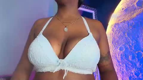 ebonyrosee_ online show from June 25, 12:07 pm