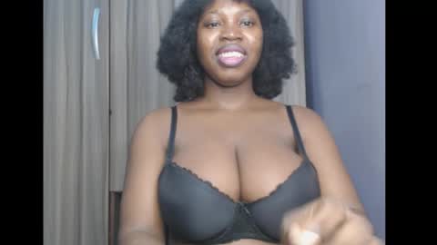 Loveth online show from March 29, 1:54 pm