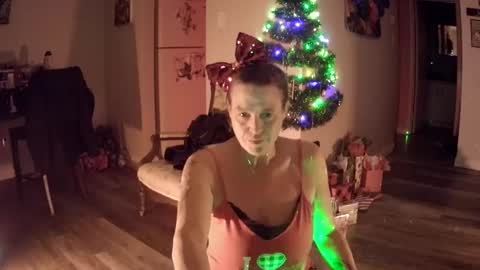 Angel online show from December 22, 11:41 pm