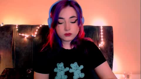 fickle demon made of clumps of matter online show from January 26, 10:02 pm