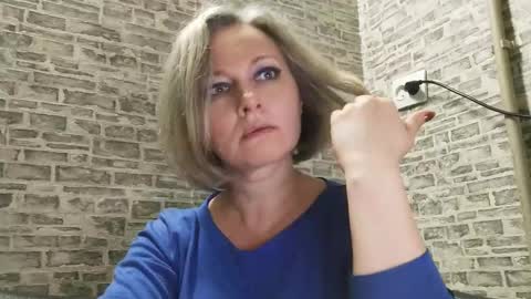 edithmanning online show from February 18, 4:27 pm