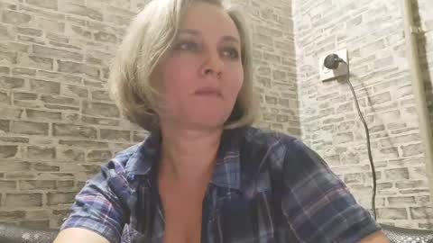 edithmanning online show from January 22, 5:28 pm