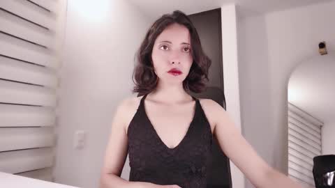 Edranah online show from November 17, 10:32 pm