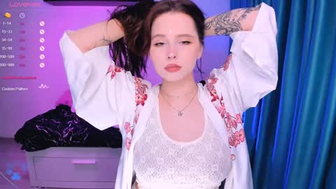 Effie online show from December 29, 1:49 pm