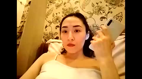 Effy online show from January 9, 2:54 pm