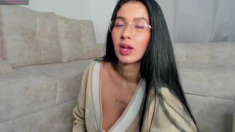 Eileen from your heart online show from November 16, 3:52 am