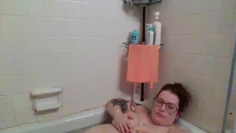 eilidh 3 online show from December 22, 9:51 pm