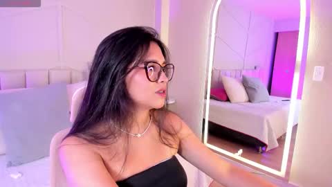 eimmy_bm online show from October 2, 5:07 pm