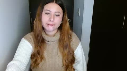 EIMY   MODEL INDEPENDENT online show from February 17, 4:42 am