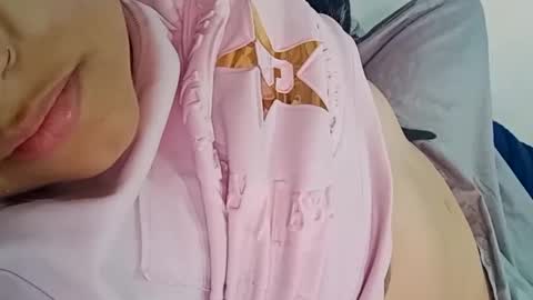 Eirene online show from December 5, 3:28 pm