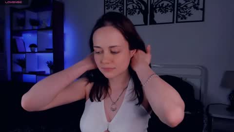 Elis 3 online show from February 23, 9:11 pm