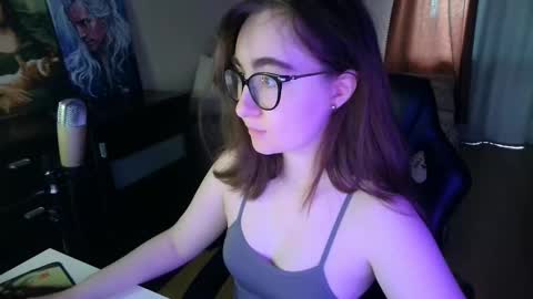 If you like it when I meow give me a thumbs up online show from February 23, 1:02 pm