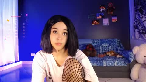 Ela  Help me reach 100 thumbs up online show from February 24, 9:41 pm