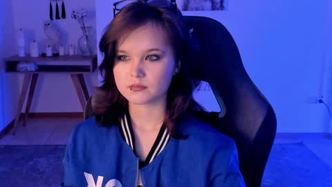 Your sweet girl online show from December 14, 7:36 pm