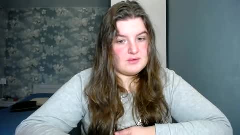 Elanis online show from December 22, 10:17 am