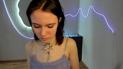 elastikiss online show from March 6, 4:18 am