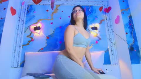 Eleanor Rigby online show from February 14, 3:30 am