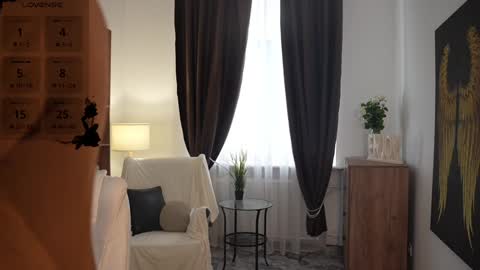 Jess online show from February 25, 7:51 am