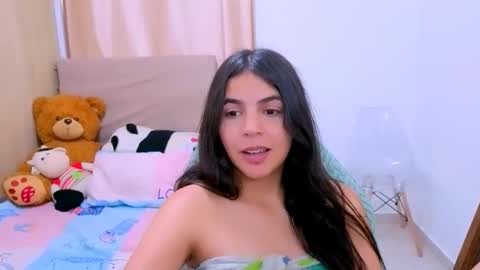 agnes online show from February 11, 9:49 pm