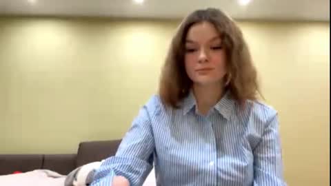 Mila online show from February 24, 5:33 pm