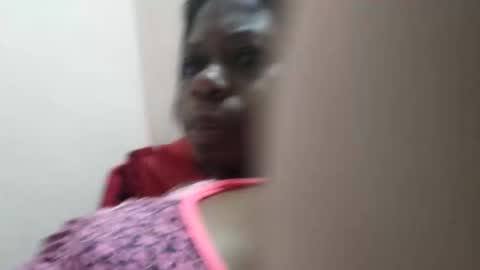 elianis598477 online show from January 13, 7:36 am